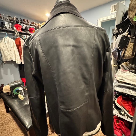 Women's Black Suede Jacket - Picture 4 of 5